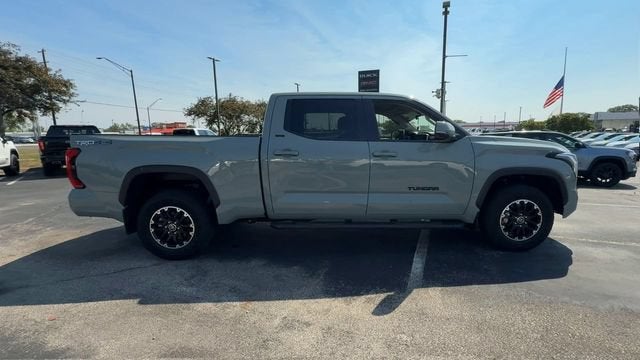 2024 Toyota Tundra 4WD SR5