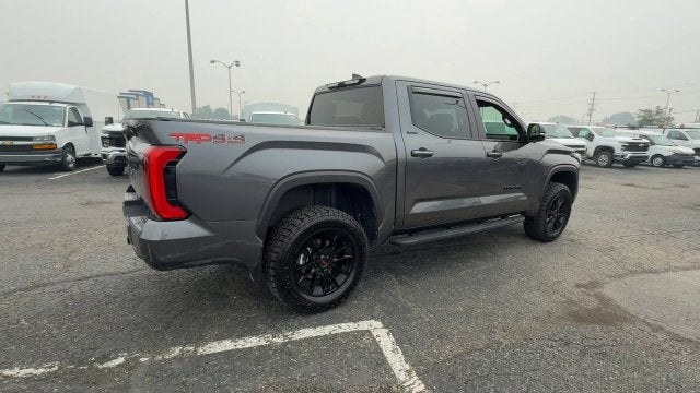 2026 Toyota Tundra Limited CrewMax 5.5' Bed