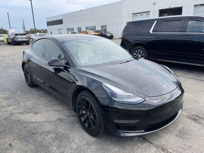 2022 Tesla Model 3 Rear-Wheel Drive