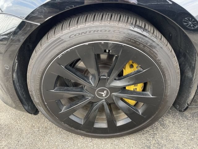 2022 Tesla Model 3 Rear-Wheel Drive