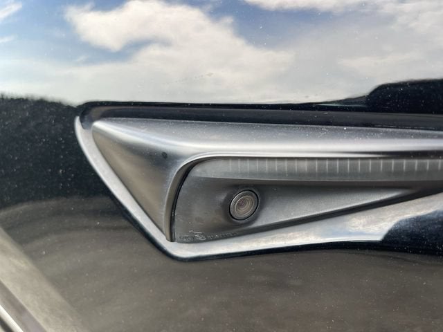 2022 Tesla Model 3 Rear-Wheel Drive