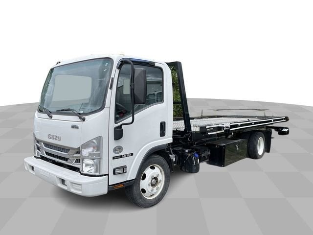 2021 Isuzu NRR Base