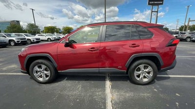2022 Toyota RAV4 Hybrid XLE