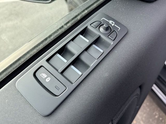 2023 Land Rover Discovery Sport S