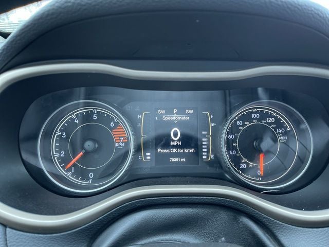 2016 Jeep Cherokee Sport