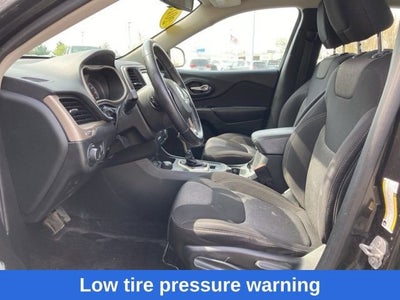 2015 Jeep Cherokee Sport