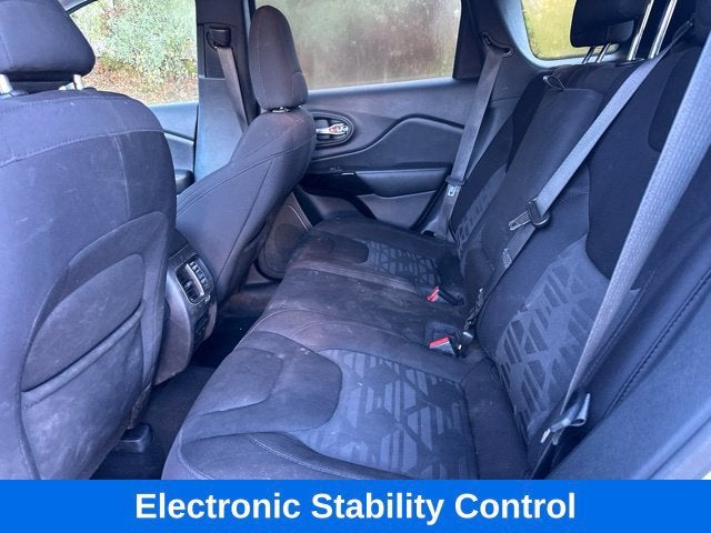 2020 Jeep Cherokee Latitude