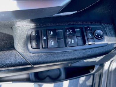 2020 RAM 1500 Big Horn Crew Cab 4x4 5'7" Box