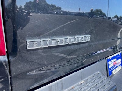2020 RAM 1500 Big Horn Crew Cab 4x4 5'7" Box