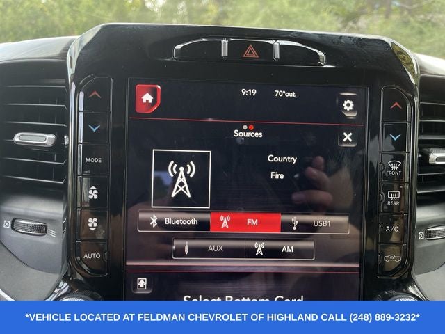 2019 RAM 1500 Laramie Crew Cab 4x4 5'7" Box