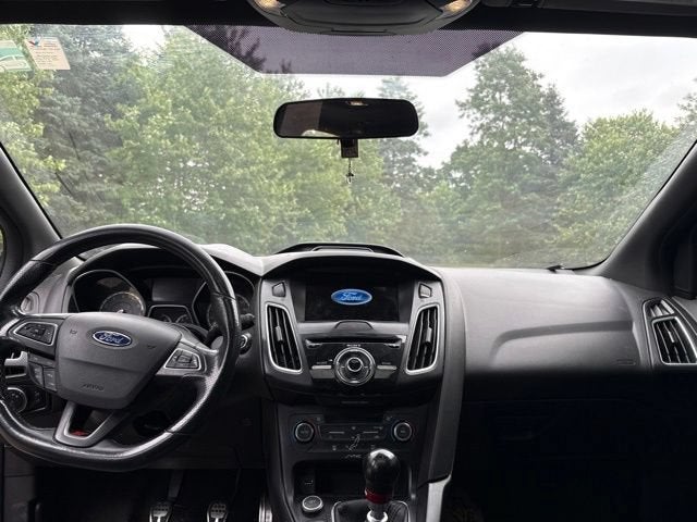2017 Ford Focus ST