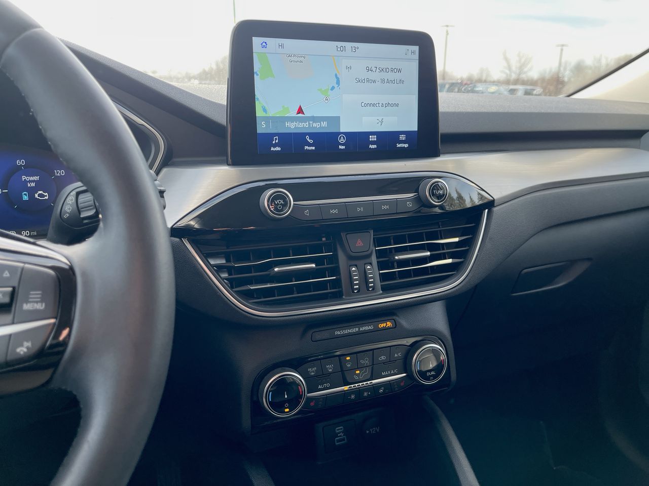 2022 Ford Escape Titanium Hybrid