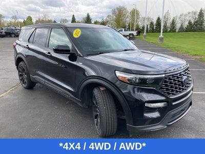 2022 Ford Explorer ST-Line