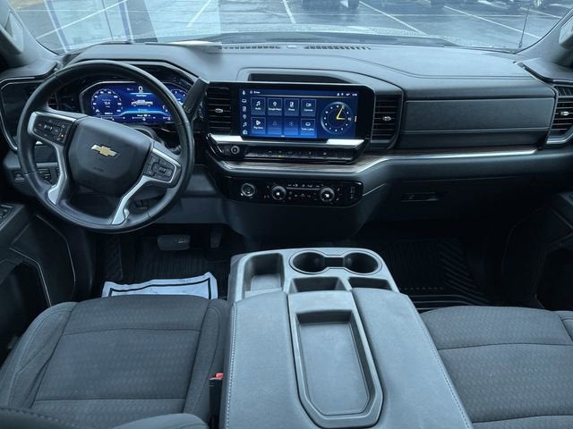 2023 Chevrolet Silverado 1500 LT (2FL)