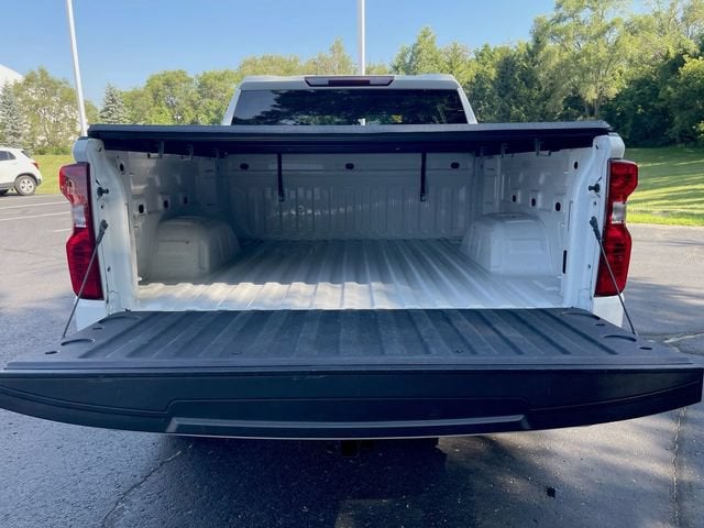 2022 Chevrolet Silverado 1500 LTD LT (2FL)