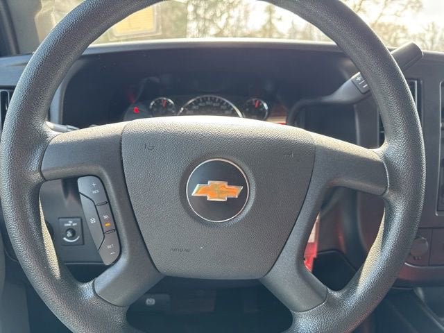 2024 Chevrolet Express Cargo 2500 WT