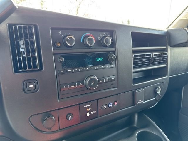 2024 Chevrolet Express Cargo 2500 WT