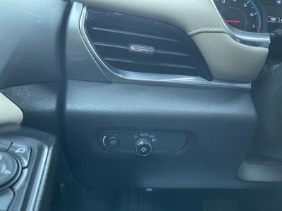 2022 Chevrolet Traverse LS