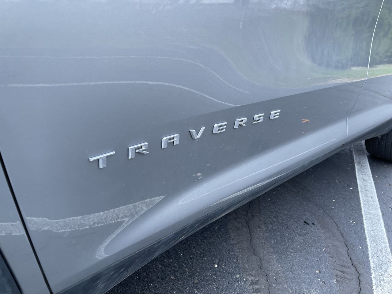 2024 Chevrolet Traverse LT