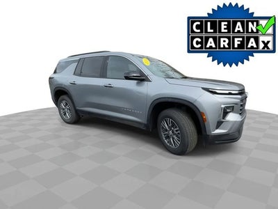 2024 Chevrolet Traverse LT