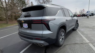 2024 Chevrolet Traverse LT