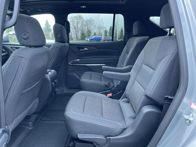 2024 Chevrolet Traverse LT