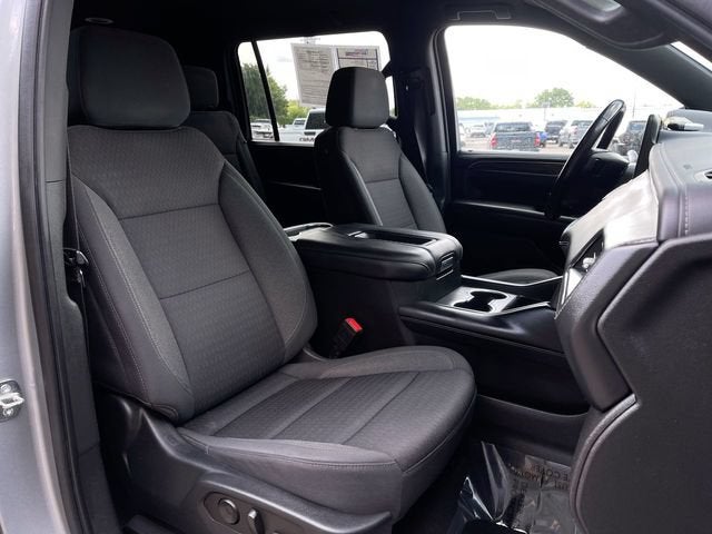 2023 Chevrolet Suburban LS