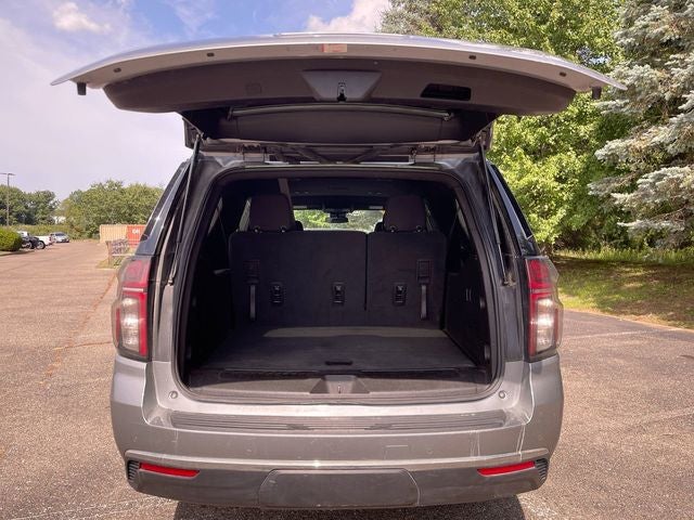 2023 Chevrolet Suburban LS