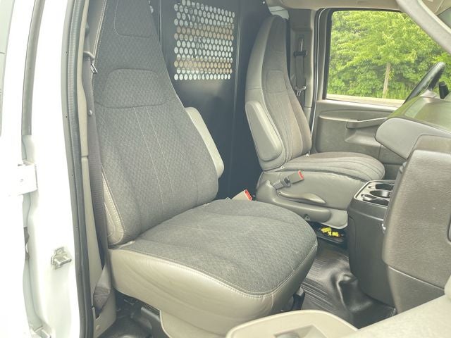 2024 GMC Savana Cargo 2500 Work Van