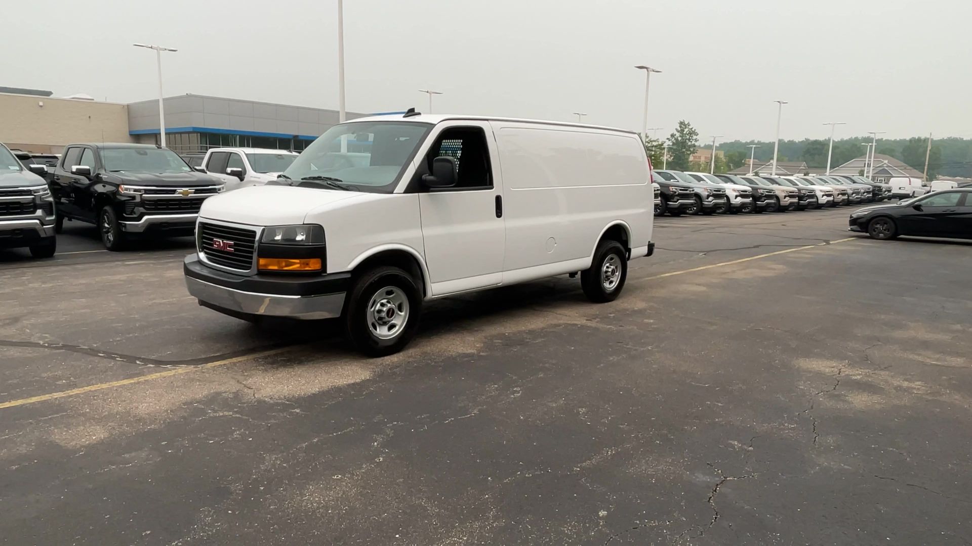 2024 GMC Savana Cargo 2500 Work Van