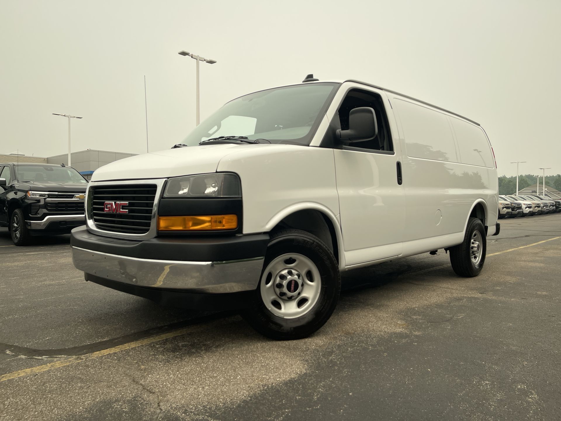 2024 GMC Savana Cargo 2500 Work Van