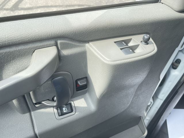 2023 GMC Savana Cargo 3500 Work Van
