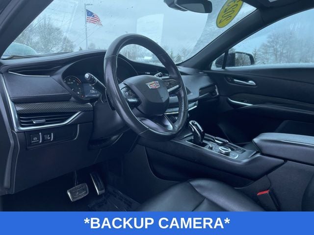 2023 Cadillac XT4 Sport