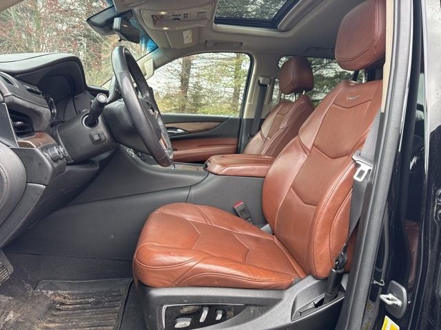 2020 Cadillac Escalade Luxury