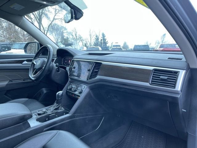 2022 Volkswagen Atlas 2.0T SE w/Technology