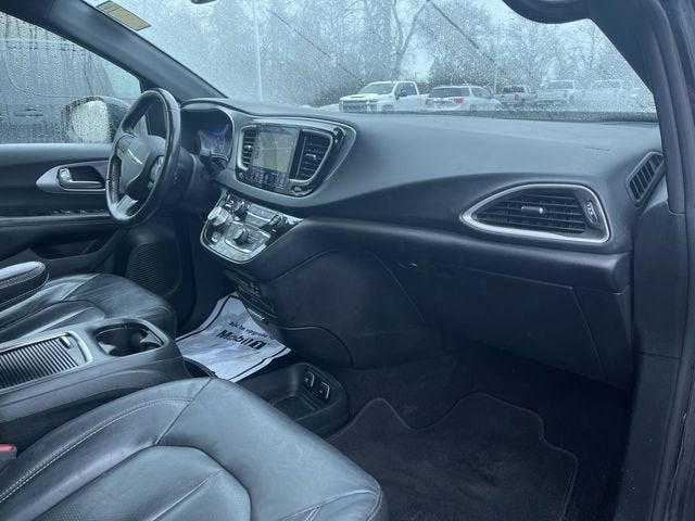 2020 Chrysler Pacifica Touring L Plus