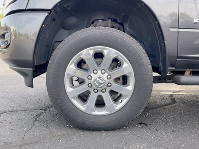 2019 RAM 2500 Big Horn Crew Cab 4x4 8' Box