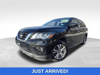 2018 Nissan Pathfinder S