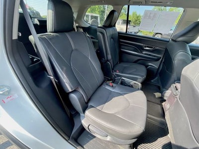 2025 Toyota Grand Highlander Platinum