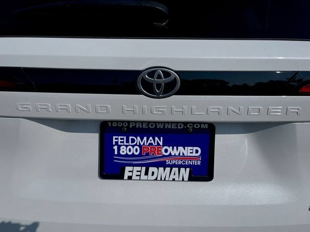 2025 Toyota Grand Highlander Platinum