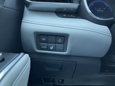 2023 Toyota Highlander Hybrid Limited