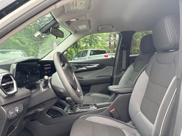 2025 Chevrolet Trailblazer LS