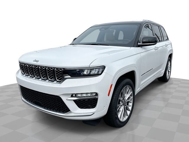 2023 Jeep Grand Cherokee Summit