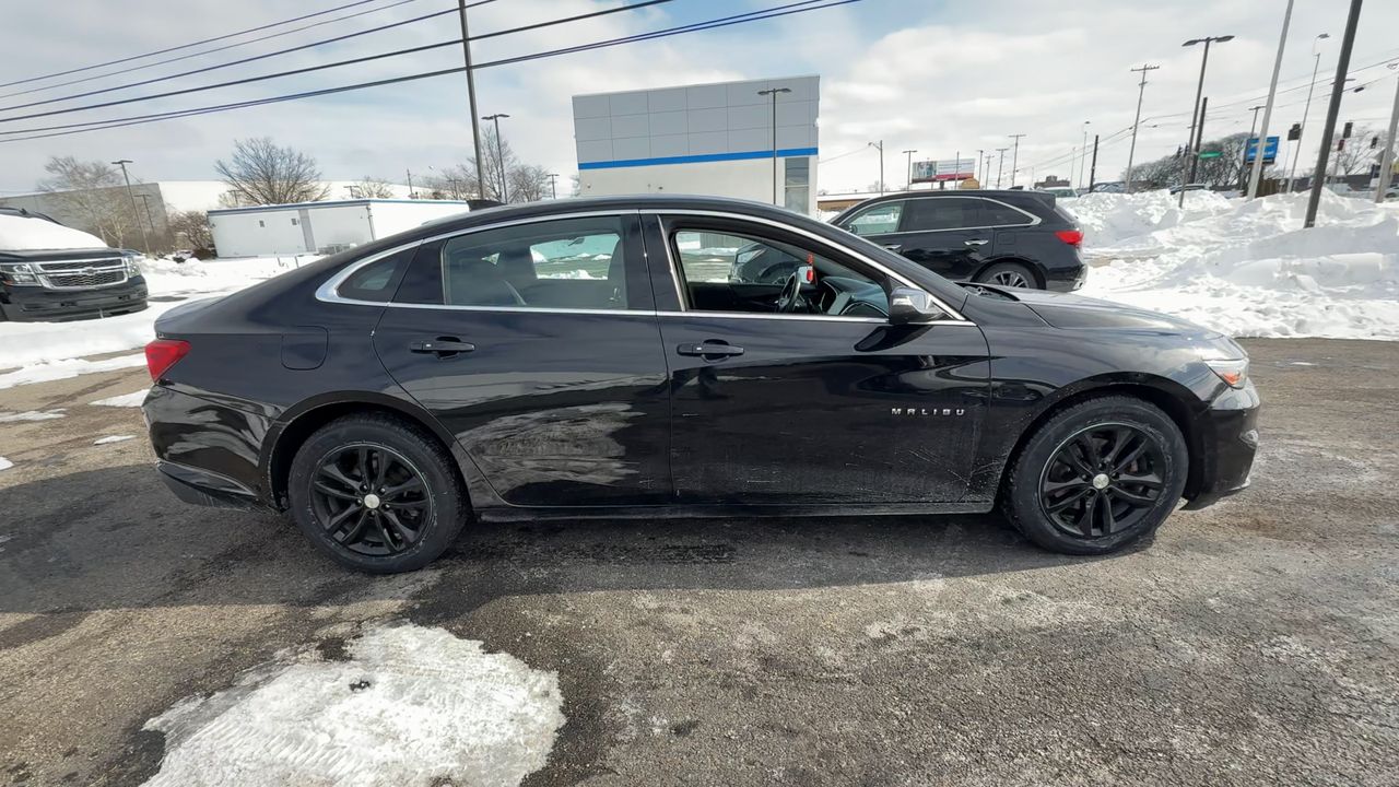2017 Chevrolet Malibu LT