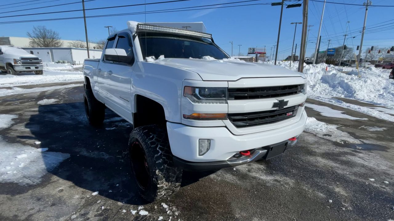 2017 Chevrolet Silverado 1500 LT