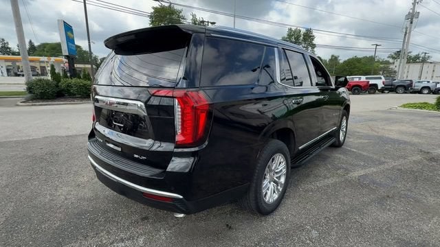 2023 GMC Yukon SLT