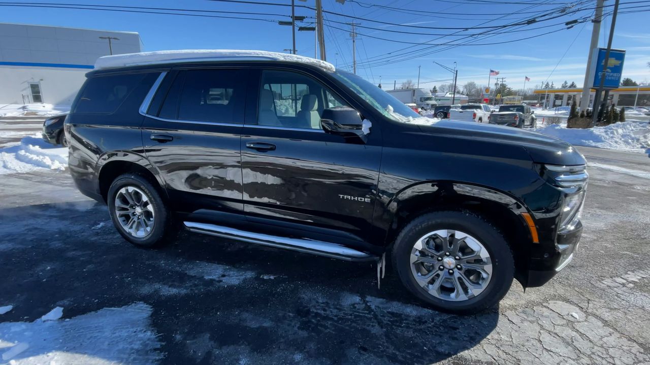 2025 Chevrolet Tahoe LS
