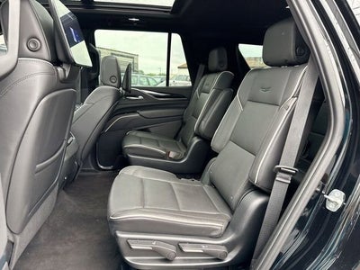 2023 Cadillac Escalade Sport