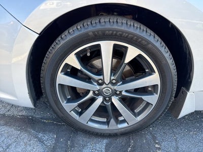 2016 Nissan Altima 2.5 SR