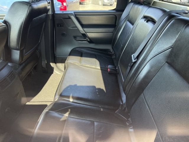 2012 Nissan Titan SL